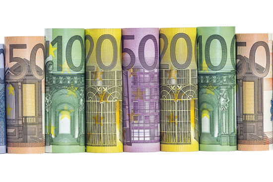 Euro banknotes (image © Alessandro Antonio Storniolo / dreamstime.com).